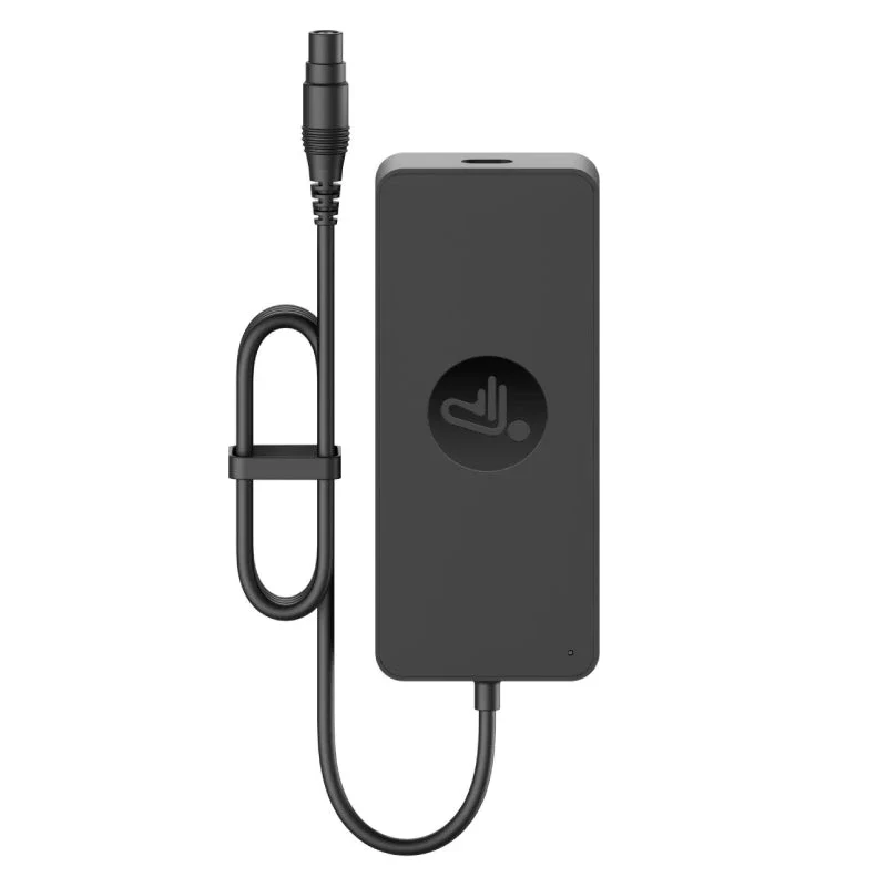 Compacte reserve-oplader voor elektrische step